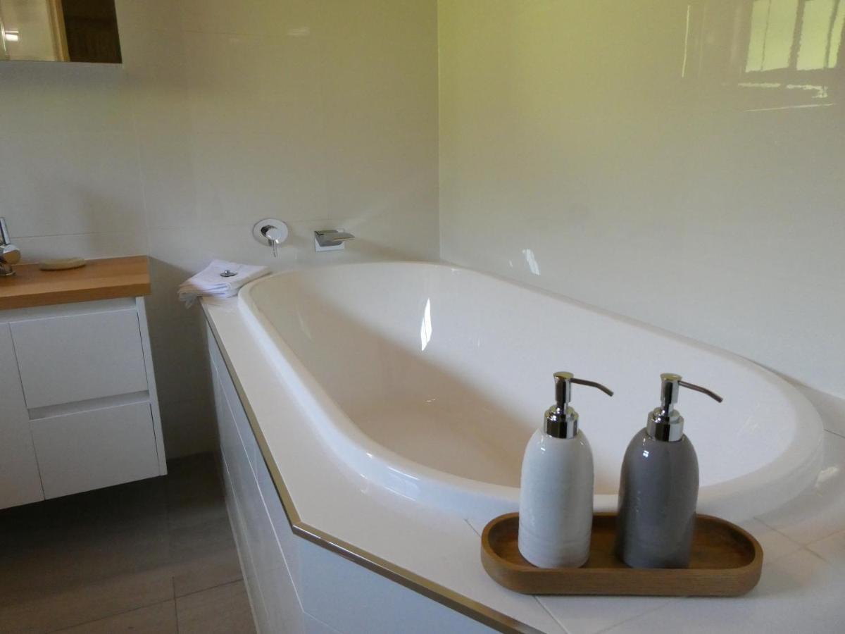 Osprey Lodge & Bungalow Ийгълхок Нек Екстериор снимка
